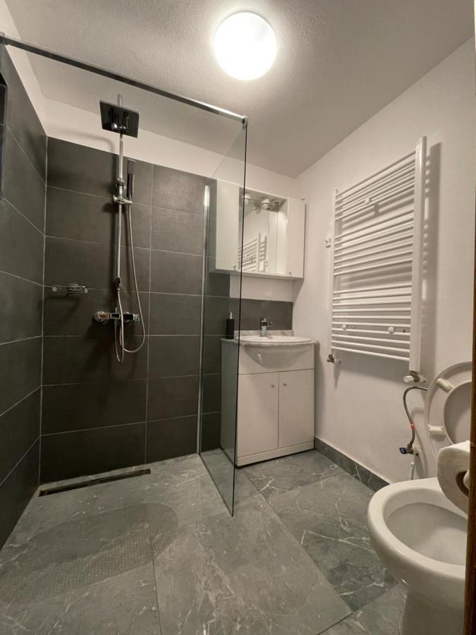 Villa Casa Lupilor Transfagarasan Căpăţîneni-Ungureni Esterno foto