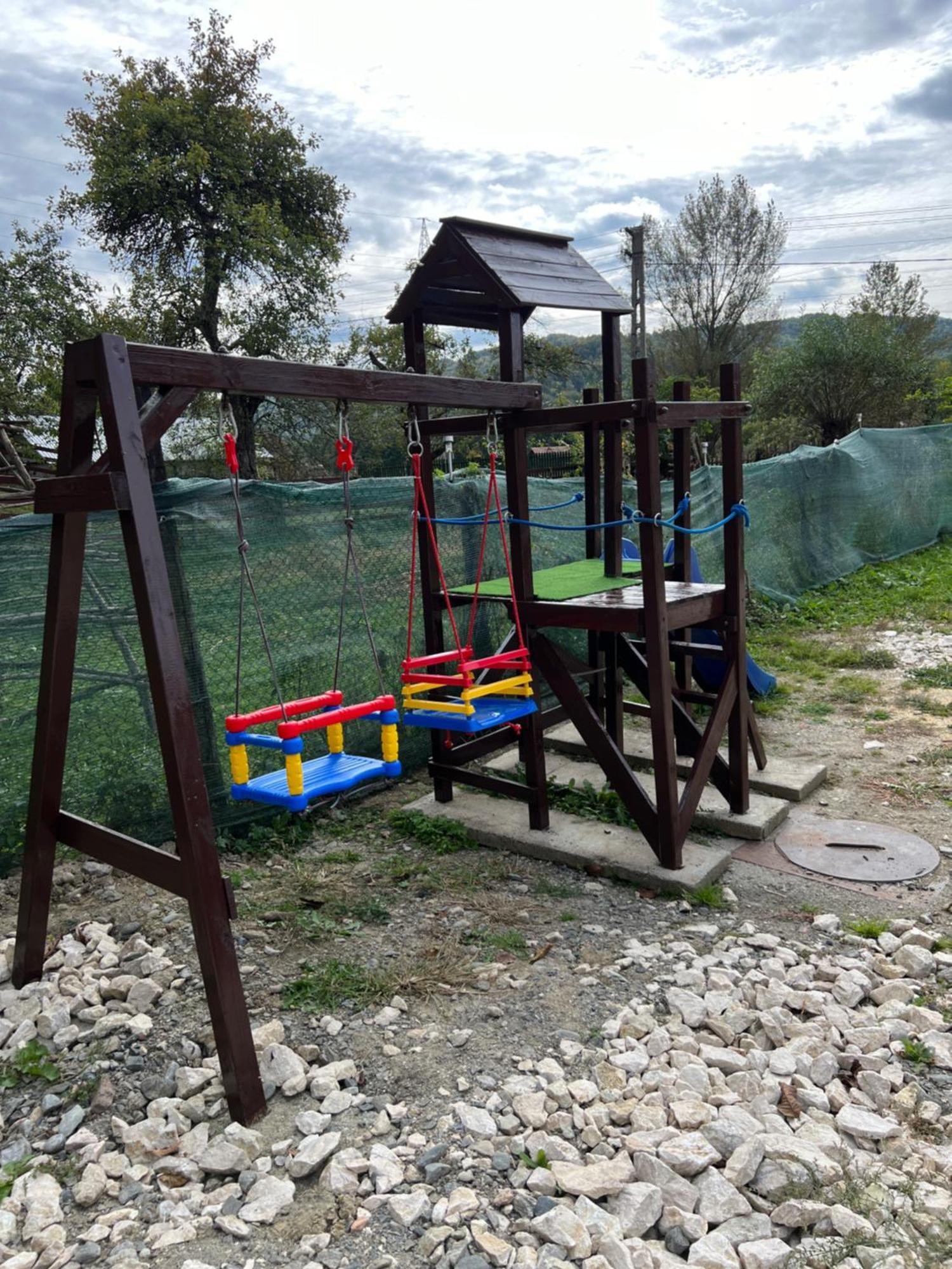 Villa Casa Lupilor Transfagarasan Căpăţîneni-Ungureni Esterno foto